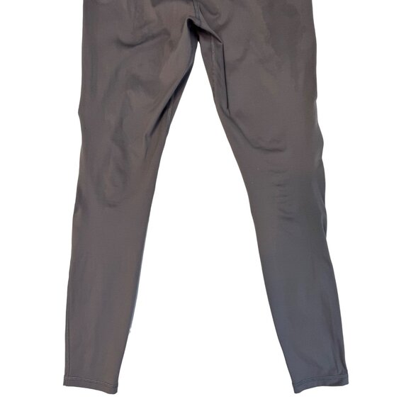 Fabletics Small Silver Grey Leggings/Capris  Stretchy Performance Wear - Picture 10 of 11